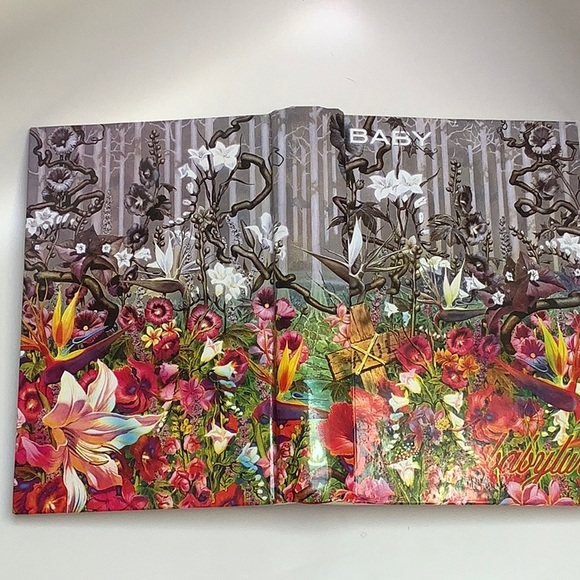 Lisey’s Story Hardcover Book By Stephen King - Picture 9 of 15